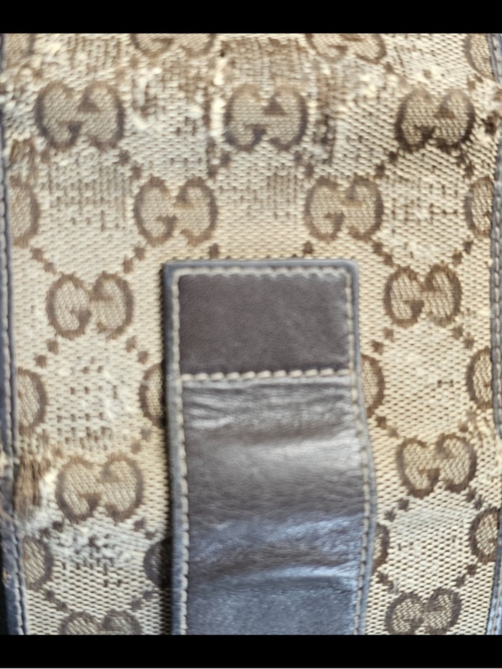 Gucci Brown and Tan Key & Card Holder - Picture 2 of 13